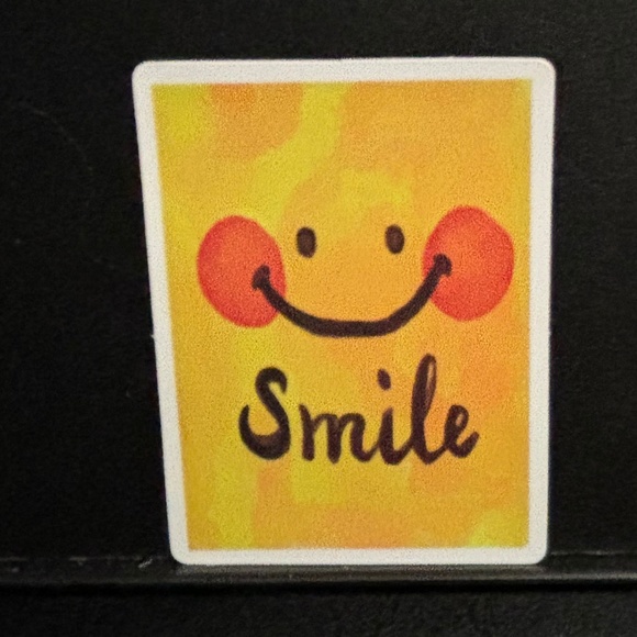 SMILE STICKER - Picture 1 of 1